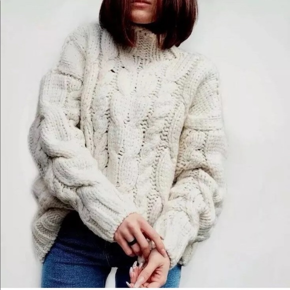 Zara | Sweaters | Zara Oversized Ivory 